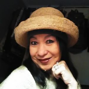 Meet your Posher, Ma theresa